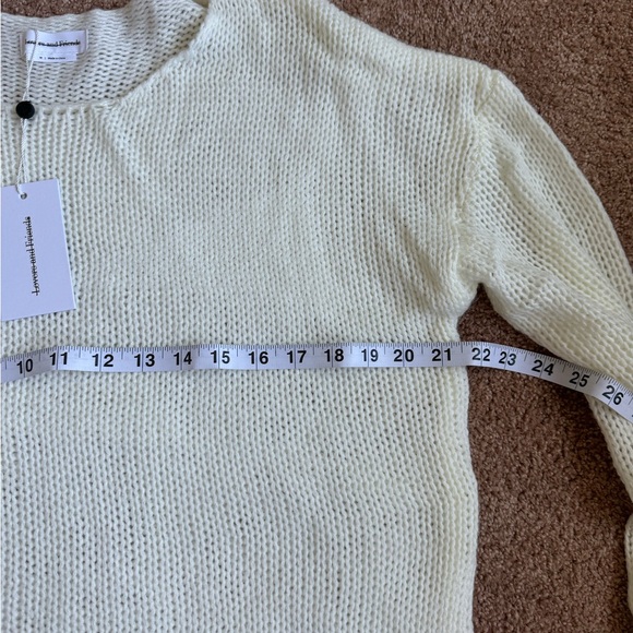 Lovers and Friends Sweater - Picture 3 of 5